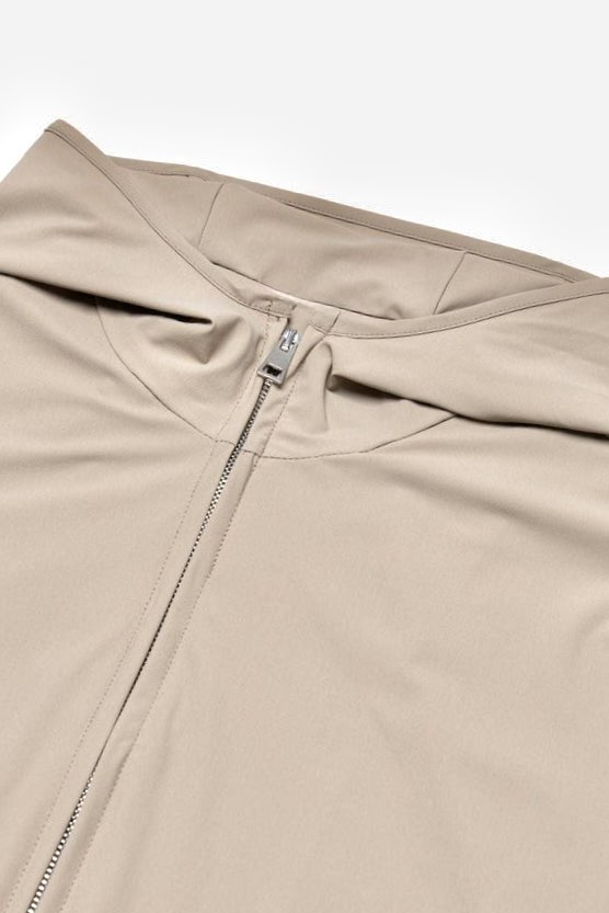 VESTE SIGNATURE À CAPUCHE SABLE CHAUD Selvé Paris