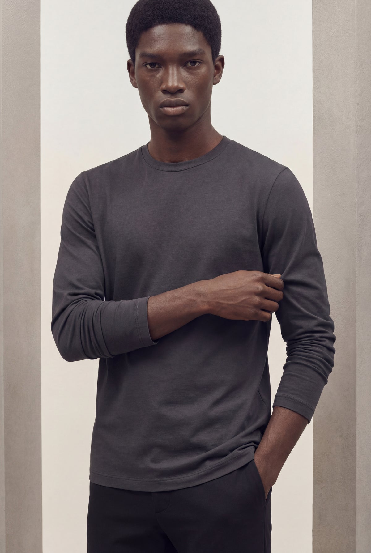 T-SHIRT À MANCHES LONGUES GRIS CAVIAR Selvé Paris