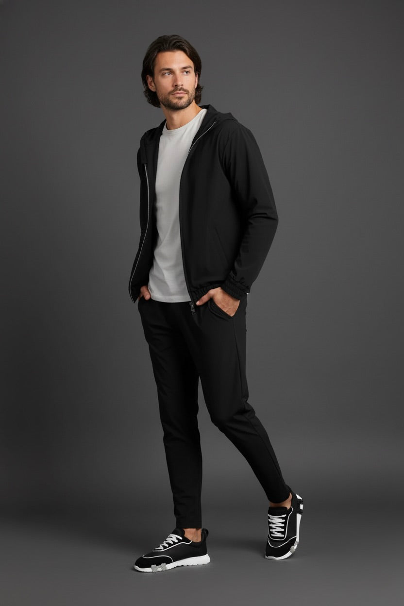 VESTE SIGNATURE À CAPUCHE NOIR Selvé Paris