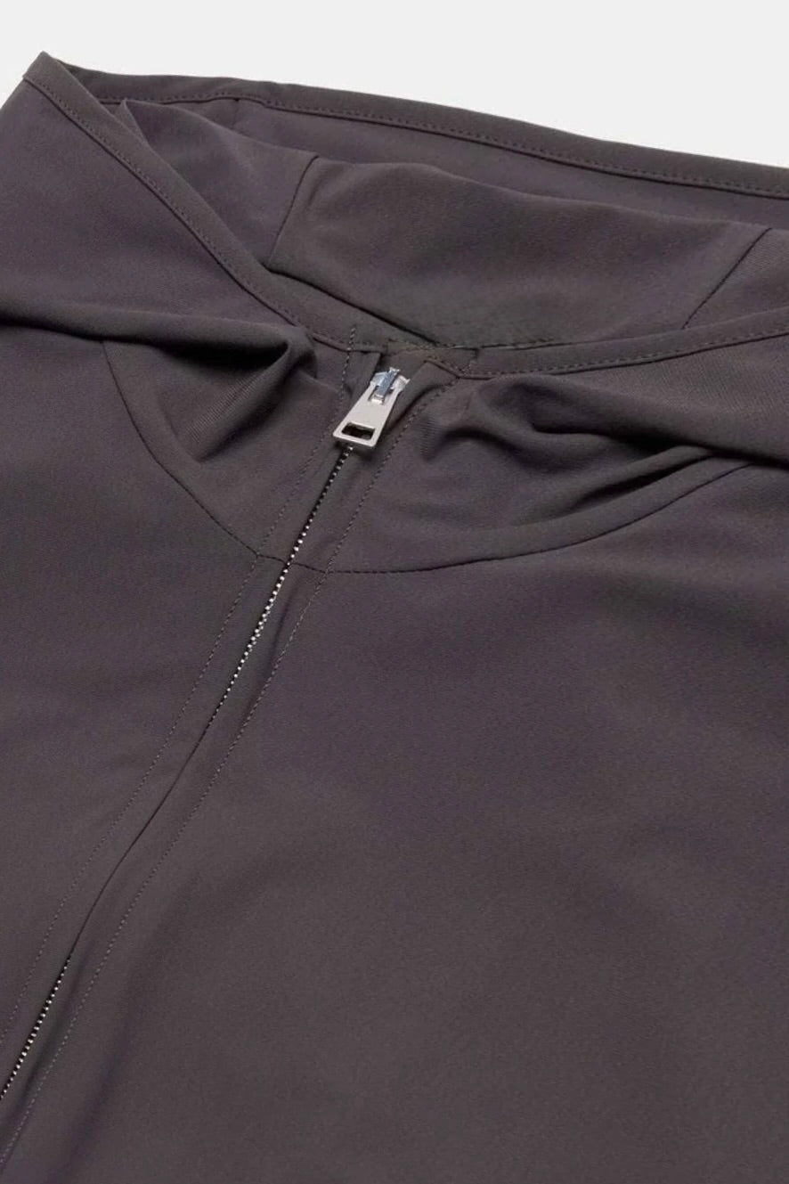 VESTE SIGNATURE À CAPUCHE GRIS PROFOND Selvé Paris