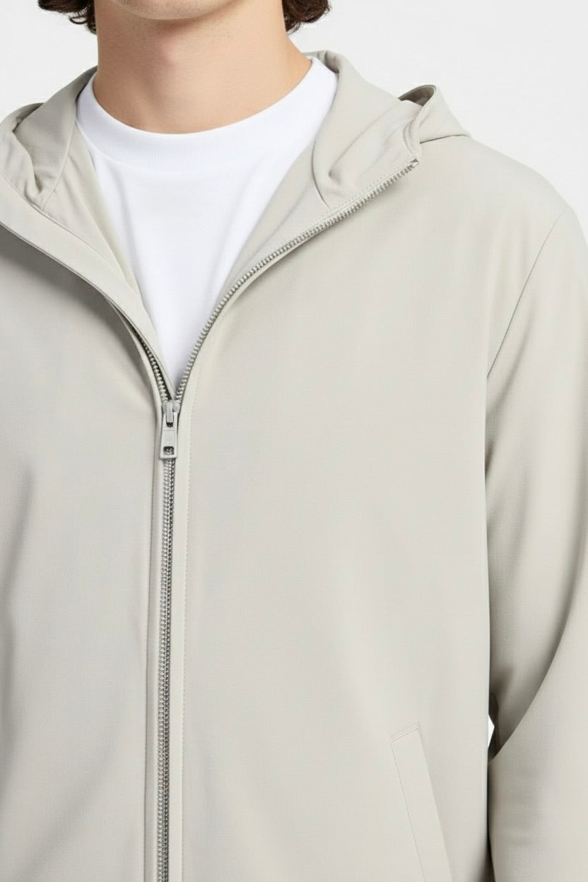 VESTE SIGNATURE À CAPUCHE BEIGE IVOIRE Selvé Paris