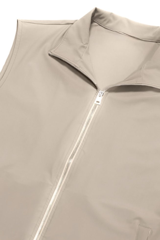 VESTE SANS MANCHE ESSENTIEL SABLE CHAUD Selvé Paris