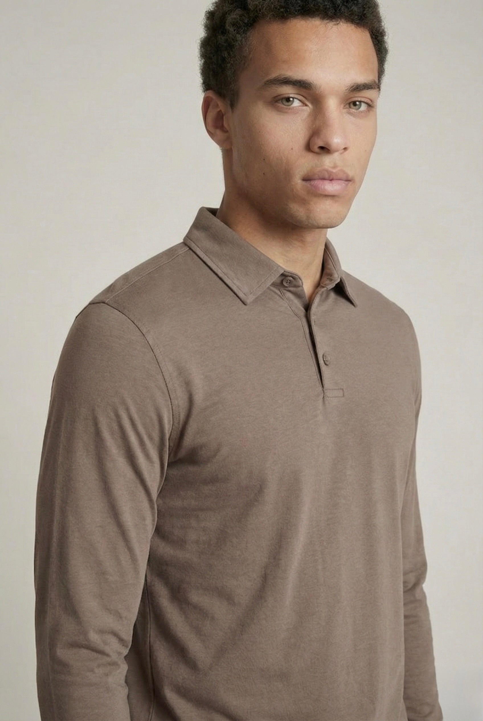 POLO ESSENTIEL MANCHES LONGUES BRUME DE SABLE Selvé Paris