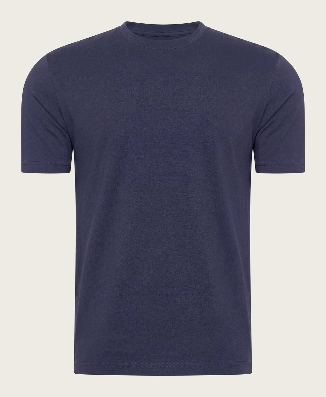 ESSENTIAL BLACK T-SHIRT
