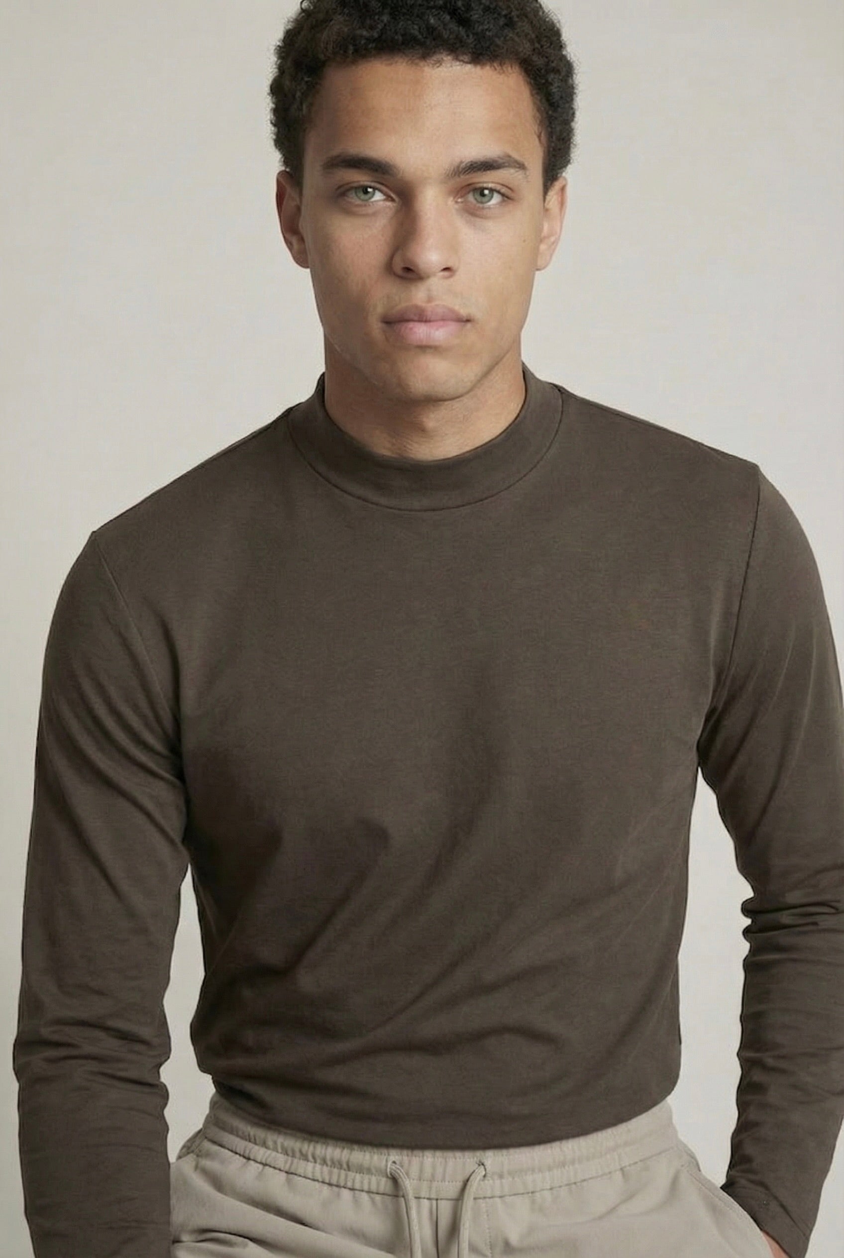 T-SHIRT ESSENTIEL MARRON FROID MANCHES LONGUES Selvé Paris