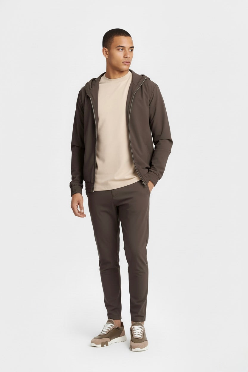 ENSEMBLE SIGNATURE À CAPUCHE MARRON Selvé Paris