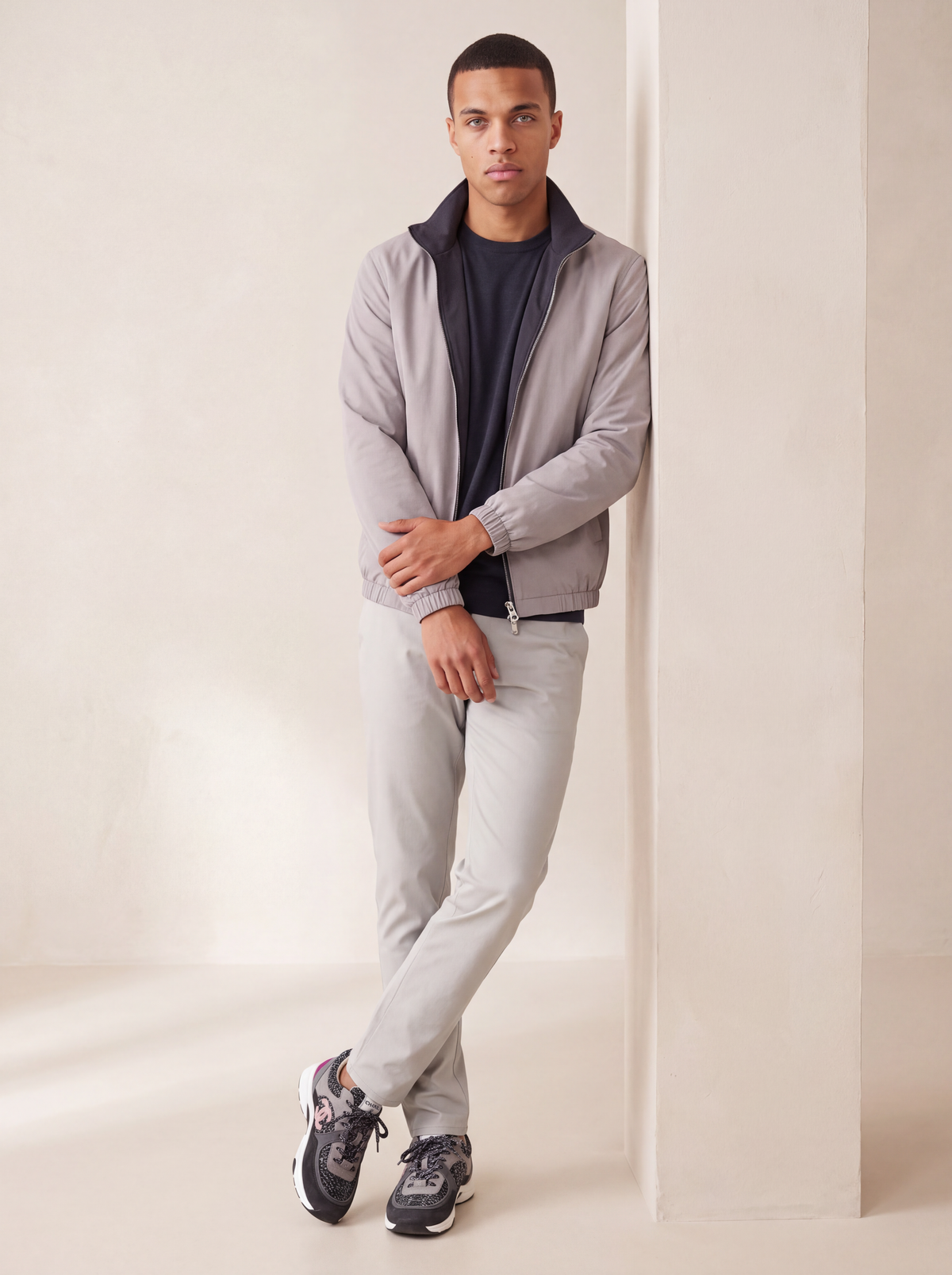 VESTE RÉVERSIBLE CAVIAR D'ÉLÉPHANT — porté