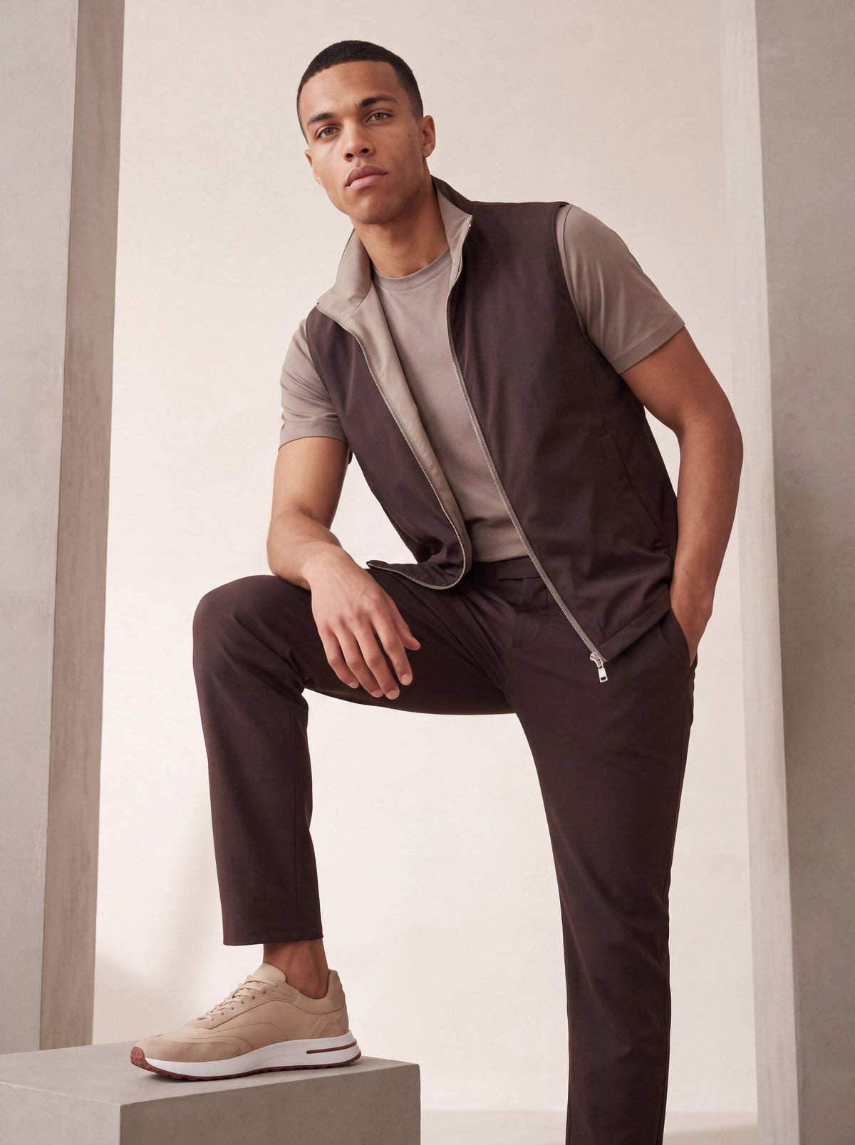 PANTALON SELVÉ CAFÉ D'HAVANE — porté